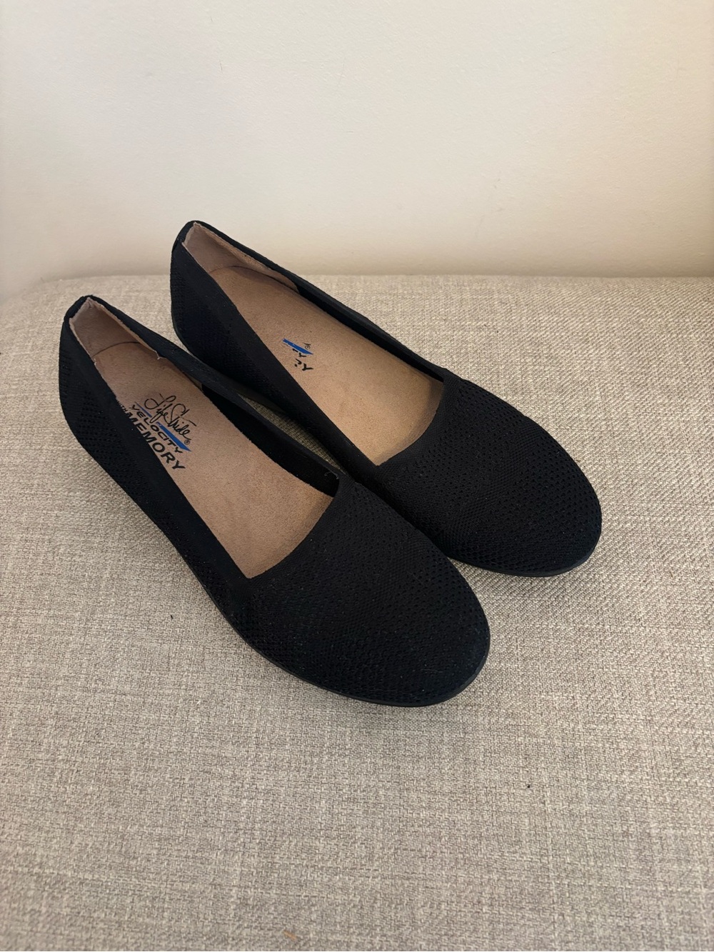Life Stride Immy Slip On Flat Shoes Velocity Memory Foam Insole Women’s 8 Black